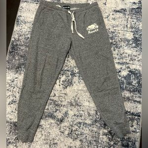 Roots Size Large Sweatpants Joggers